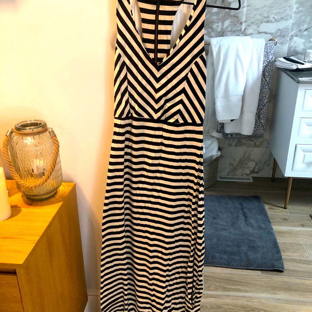 Gorgeous maxi dress